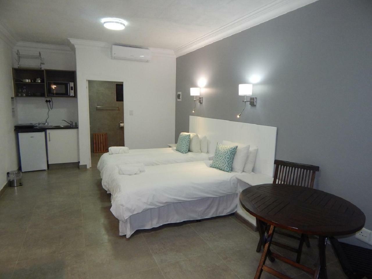 Hippo Lodge Apartments Saint Lucia Estuary Εξωτερικό φωτογραφία