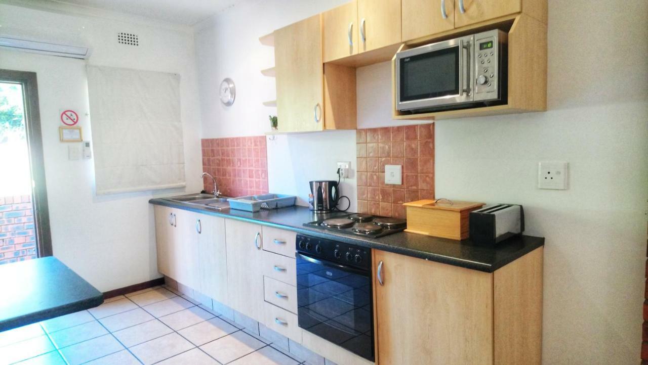 Hippo Lodge Apartments Saint Lucia Estuary Εξωτερικό φωτογραφία